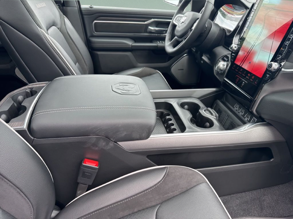 New 2026 RAM 1500 Laramie w/ Night Edition AWD/4WD image 30
