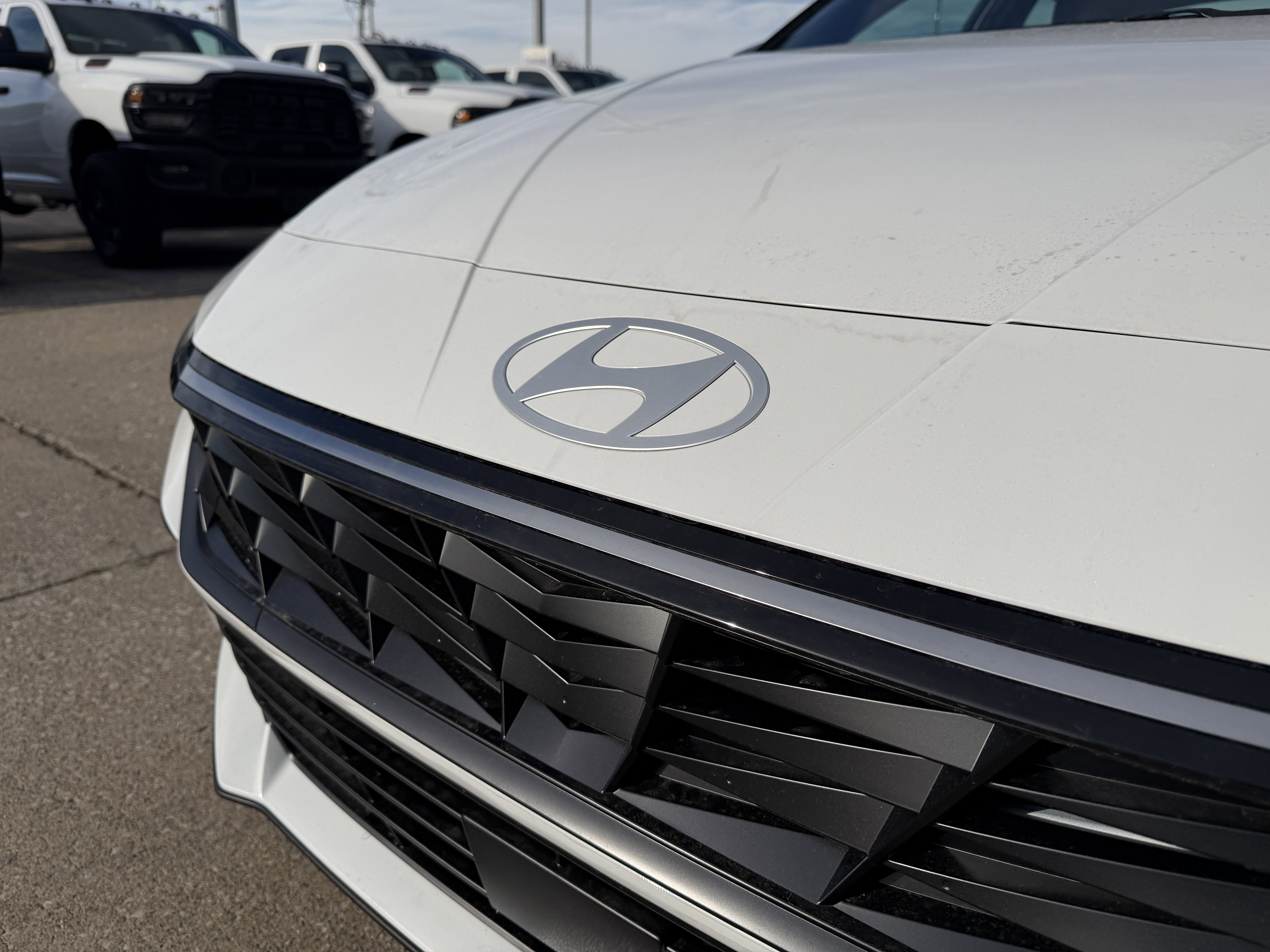 New 2026 Hyundai Elantra SEL Sport FWD image 14