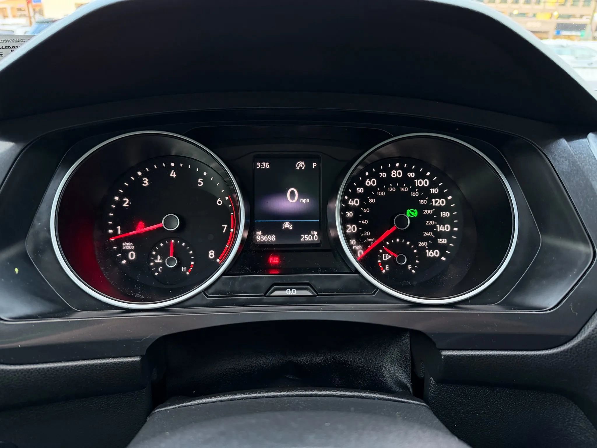 Used 2020 Volkswagen Tiguan S image 16