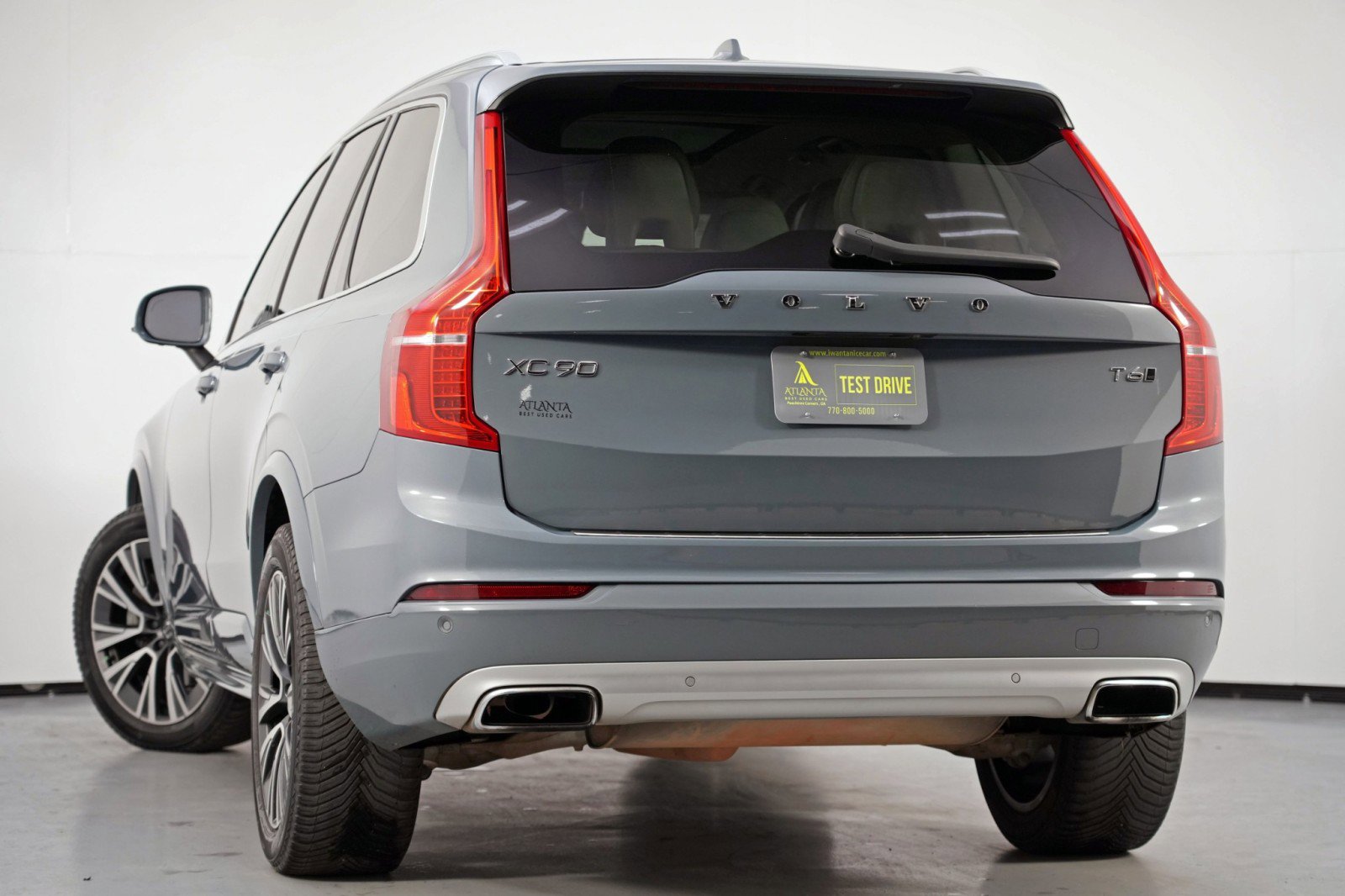 Used 2020 Volvo XC90 T6 Momentum image 5