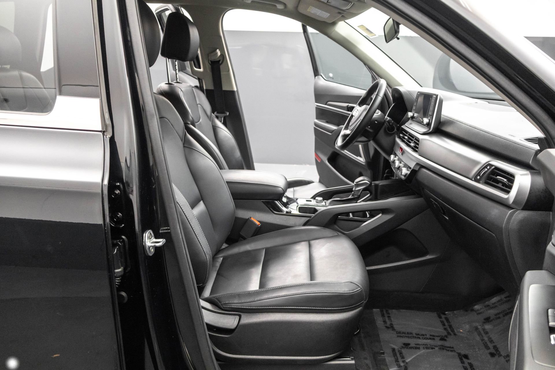 Used 2021 Kia Telluride LX image 39