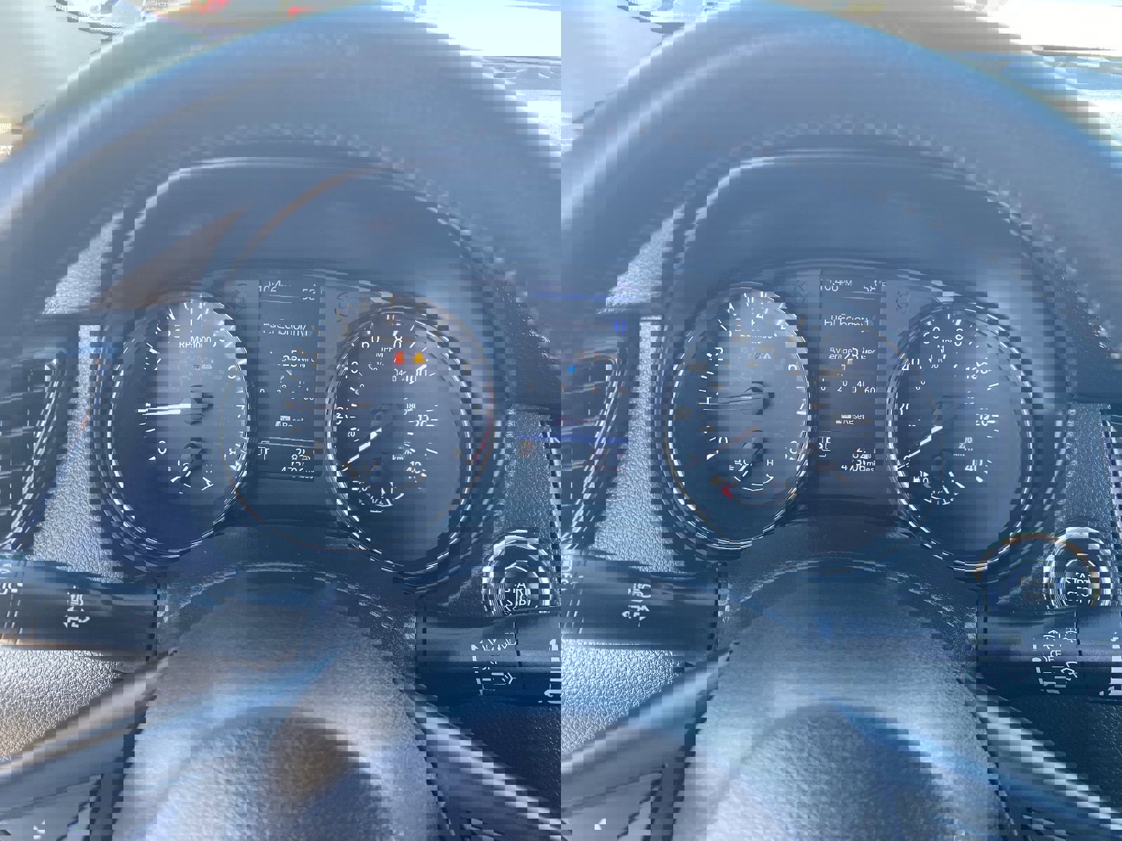 Used 2018 Nissan Rogue SV image 33