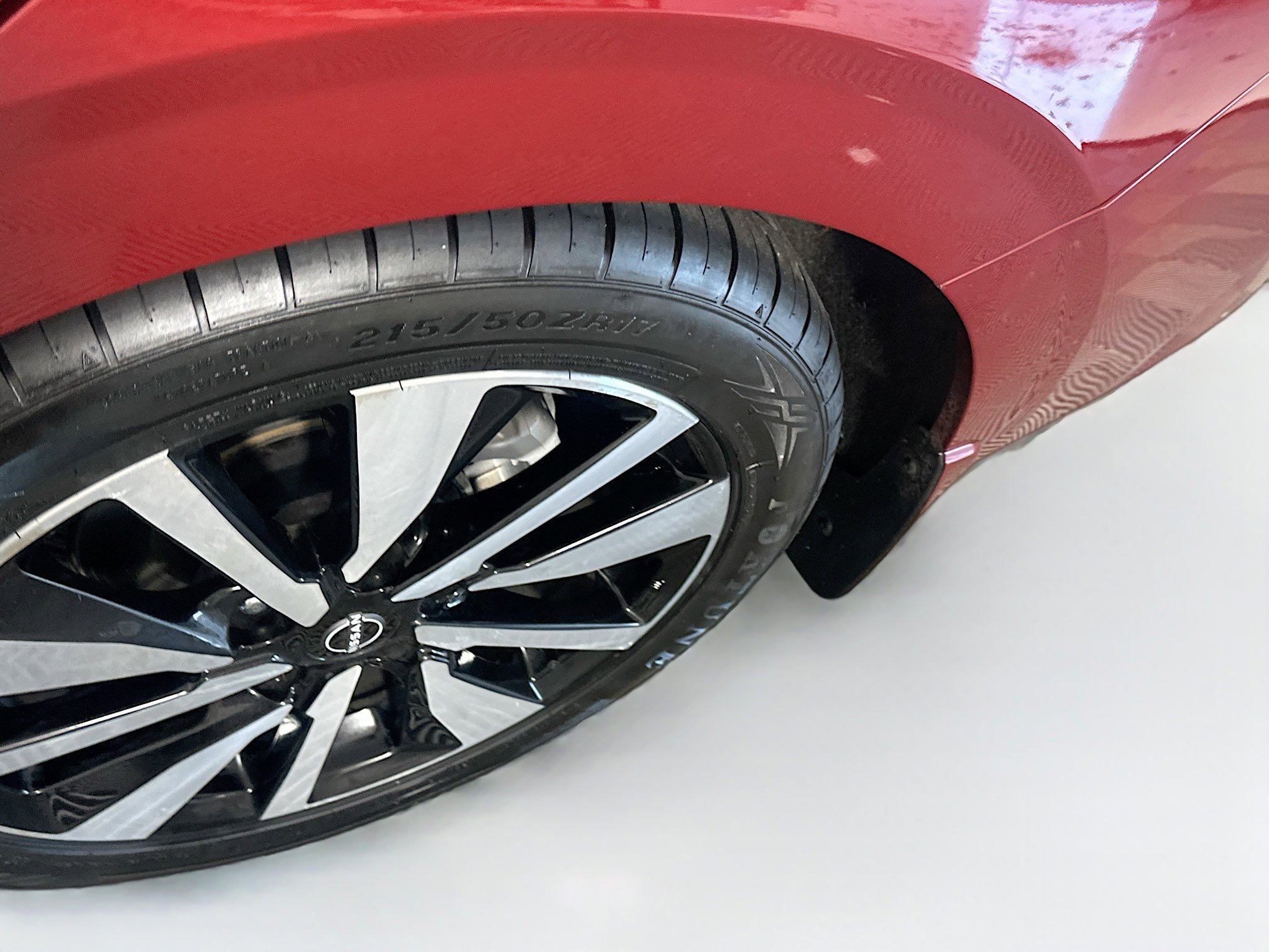 Used 2024 Nissan Sentra SV w/ SV Premium Package image 11