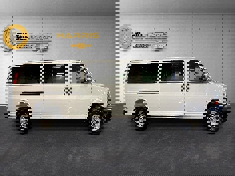New 2025 Chevrolet Express 2500 Extended image 9