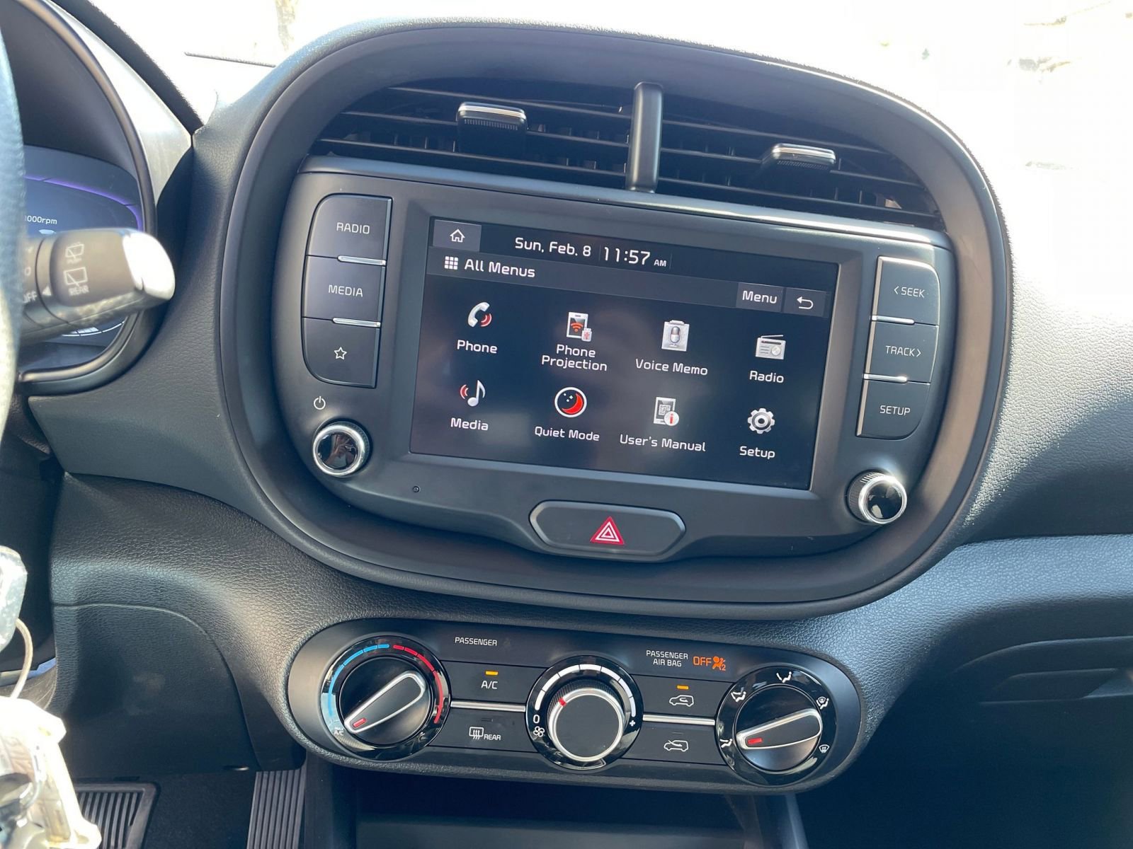 Used 2025 Kia Soul LX w/ LX Technology Package image 20