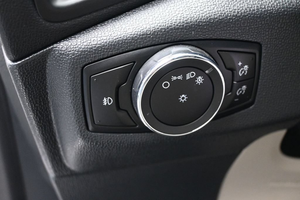 Used 2019 Ford EcoSport SE w/ SE Convenience Package FWD image 11
