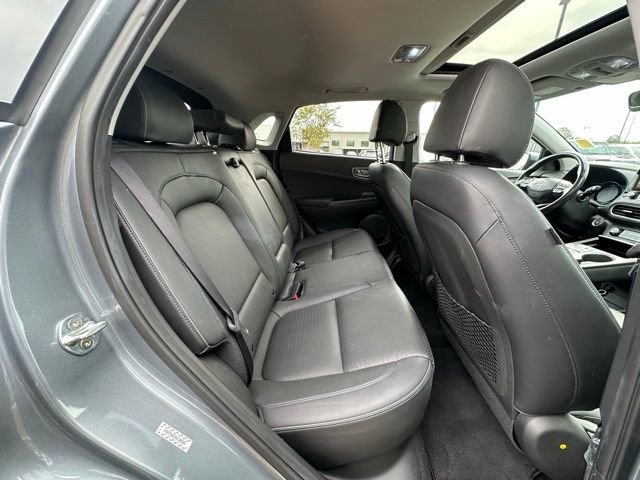 Used 2021 Hyundai Kona Ultimate w/ Cargo Package FWD image 31