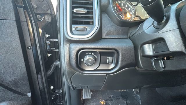 Used 2024 RAM 2500 Big Horn w/ Safety Group image 14