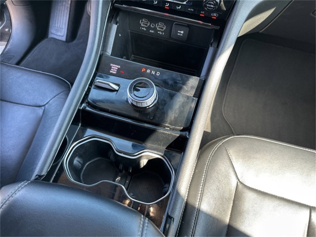 Used 2023 Jeep Grand Cherokee Limited w/ Black Appearance Package image 35