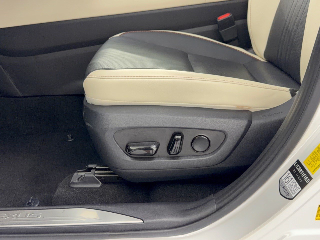 Certified 2024 Lexus NX 250 FWD image 17