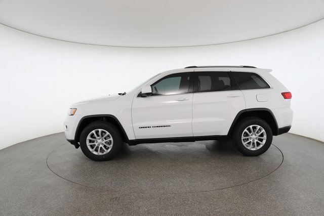 Used 2021 Jeep Grand Cherokee Laredo image 6