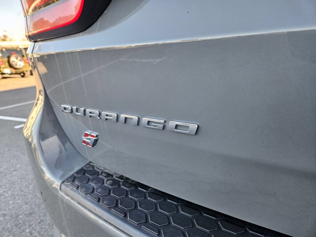 Used 2025 Dodge Durango GT AWD/4WD image 11