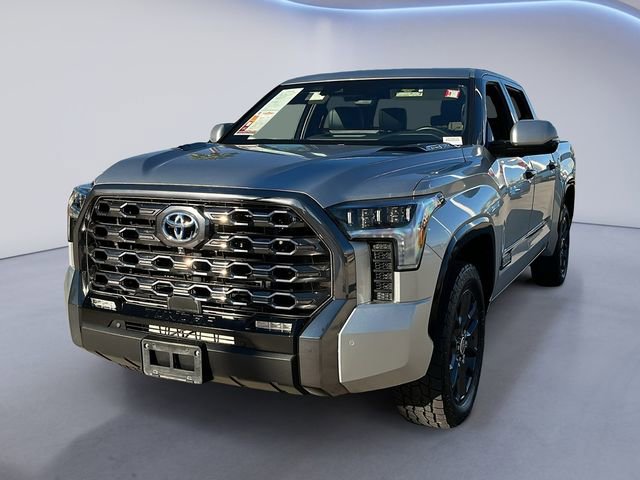 Used 2023 Toyota Tundra Platinum image 1