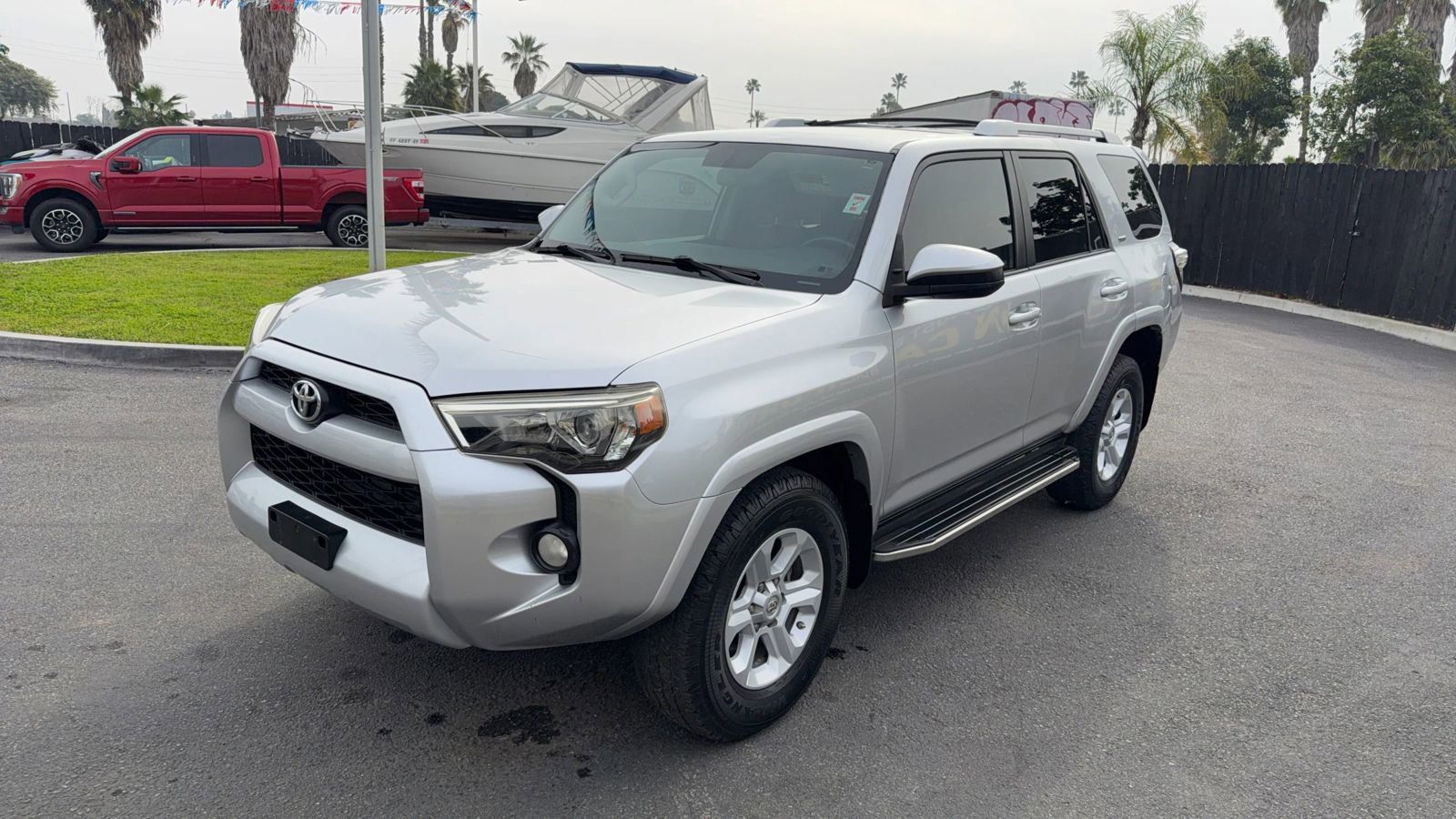 Used 2016 Toyota 4Runner SR5 image 7