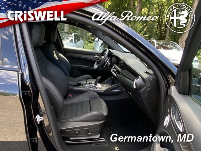 New 2024 Alfa Romeo Stelvio Quadrifoglio w/ Active Assist Plus Package image 39