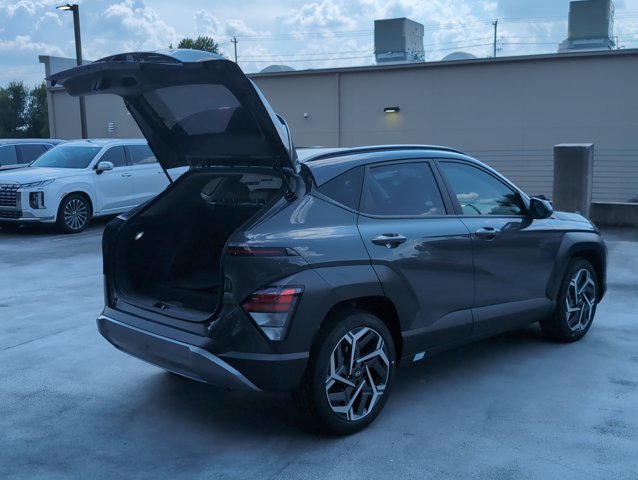 New 2026 Hyundai Kona SEL Premium FWD image 2