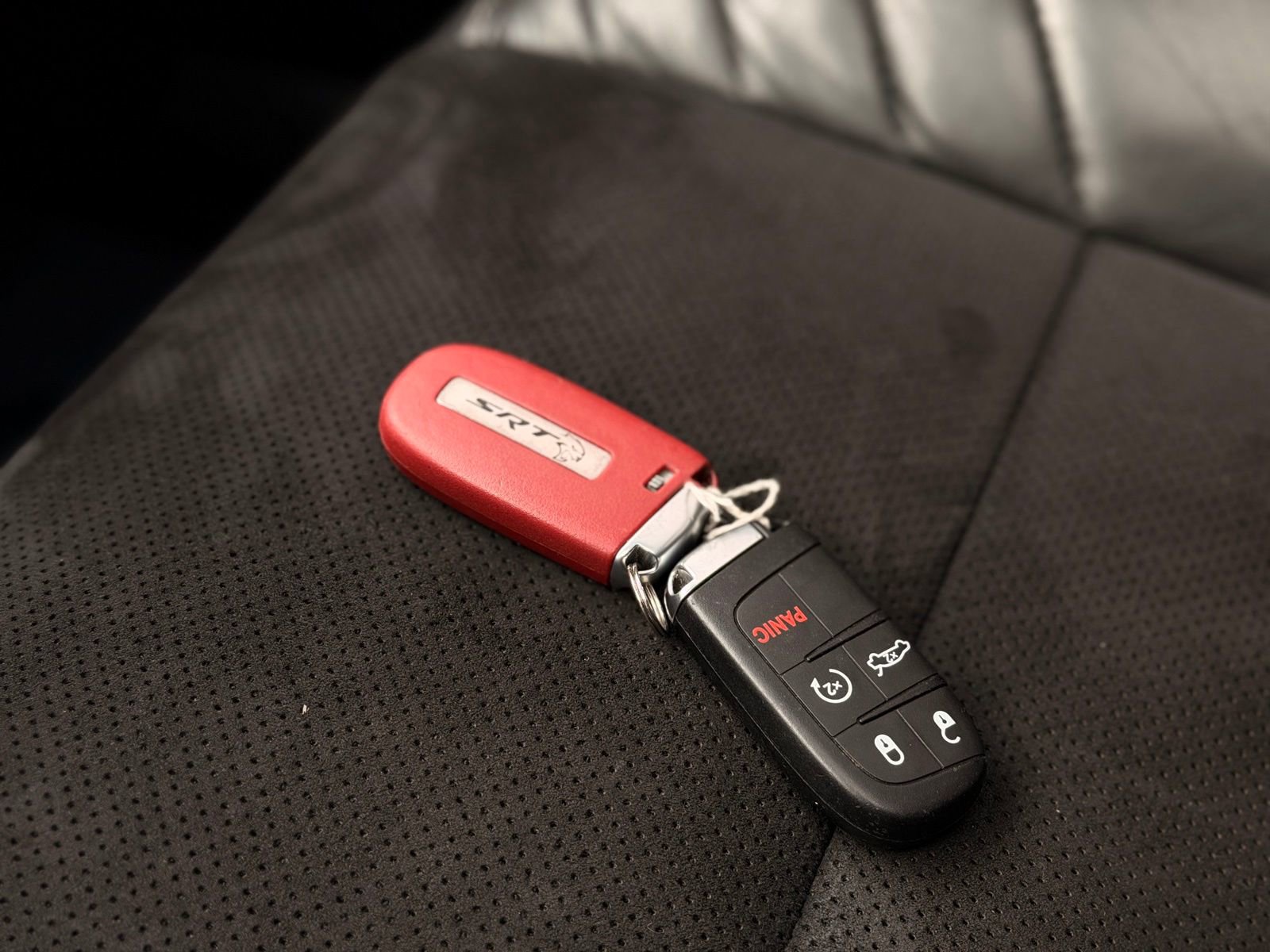 Used 2020 Dodge Charger SRT Hellcat w/ Harman/Kardon Audio Group image 2