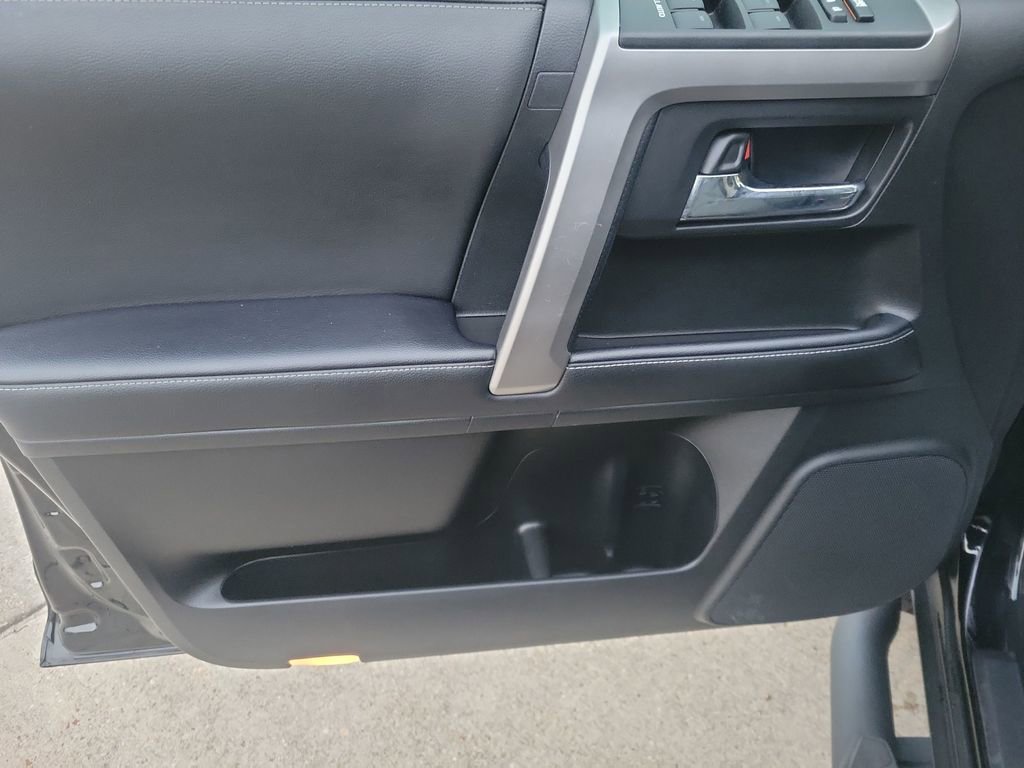 Used 2023 Toyota 4Runner SR5 Premium image 11