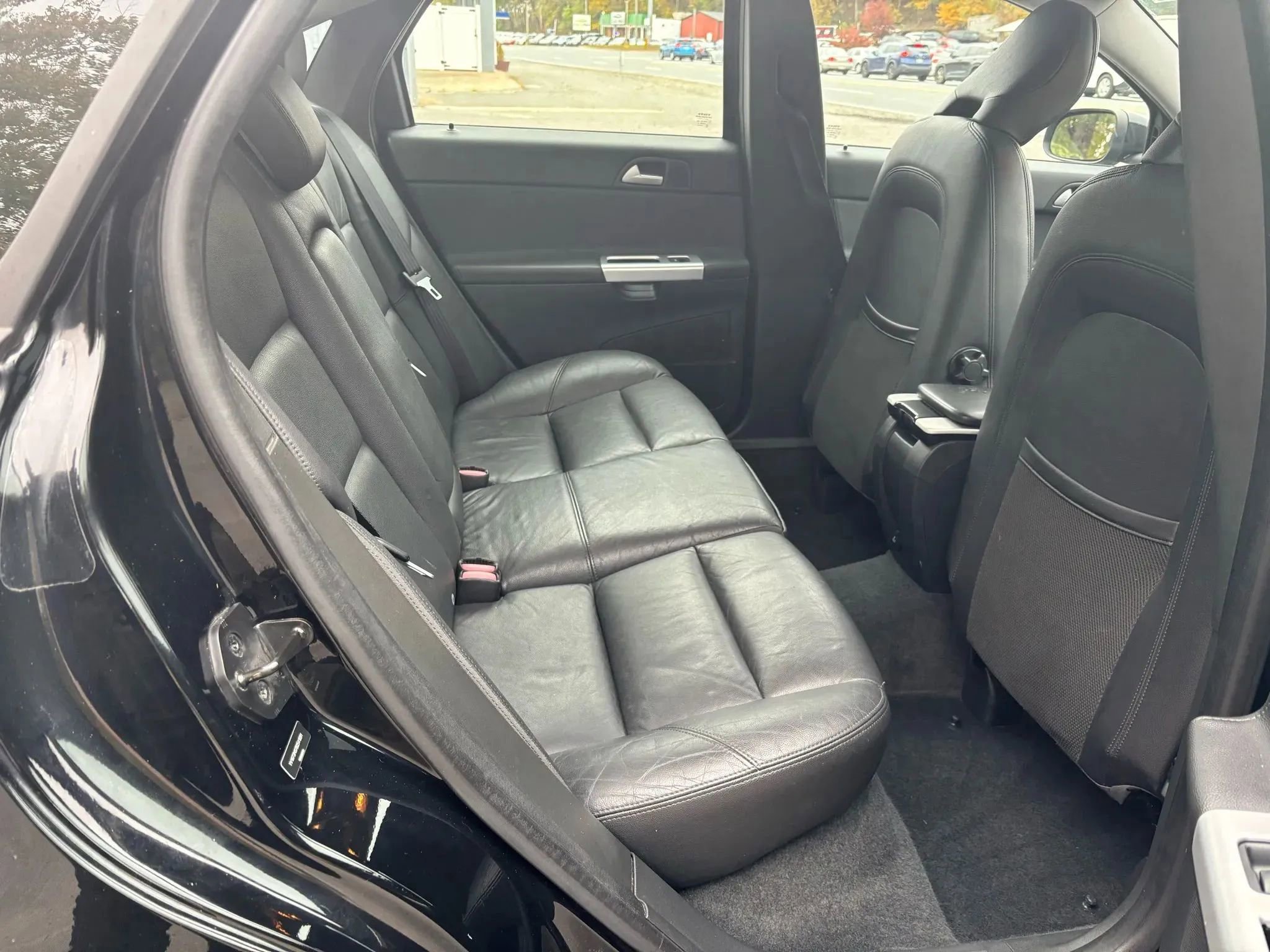 Used 2011 Volvo S40 T5 image 18