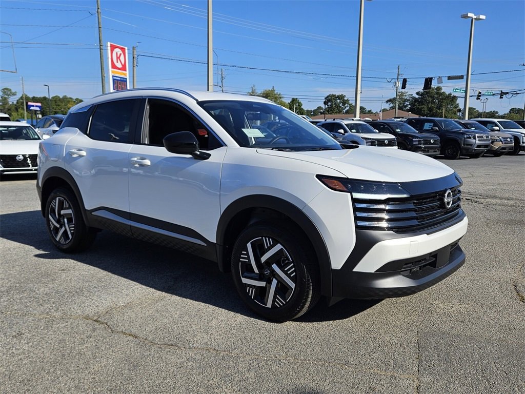 New 2026 Nissan Kicks SV image 15