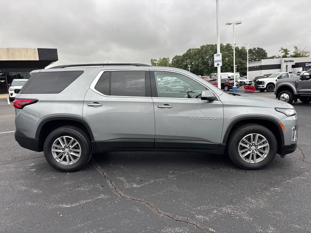 Used 2023 Chevrolet Traverse LT FWD image 8