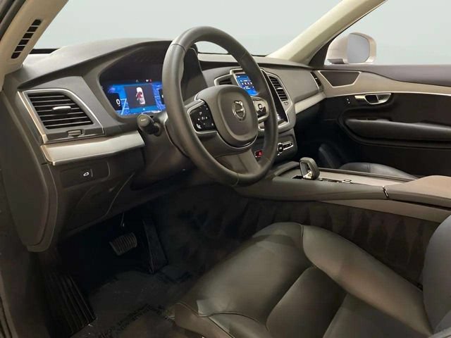 Used 2025 Volvo XC90 B5 Core AWD/4WD image 74