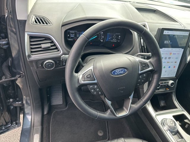 Certified 2024 Ford Edge Titanium w/ Equipment Group 301A AWD/4WD image 16