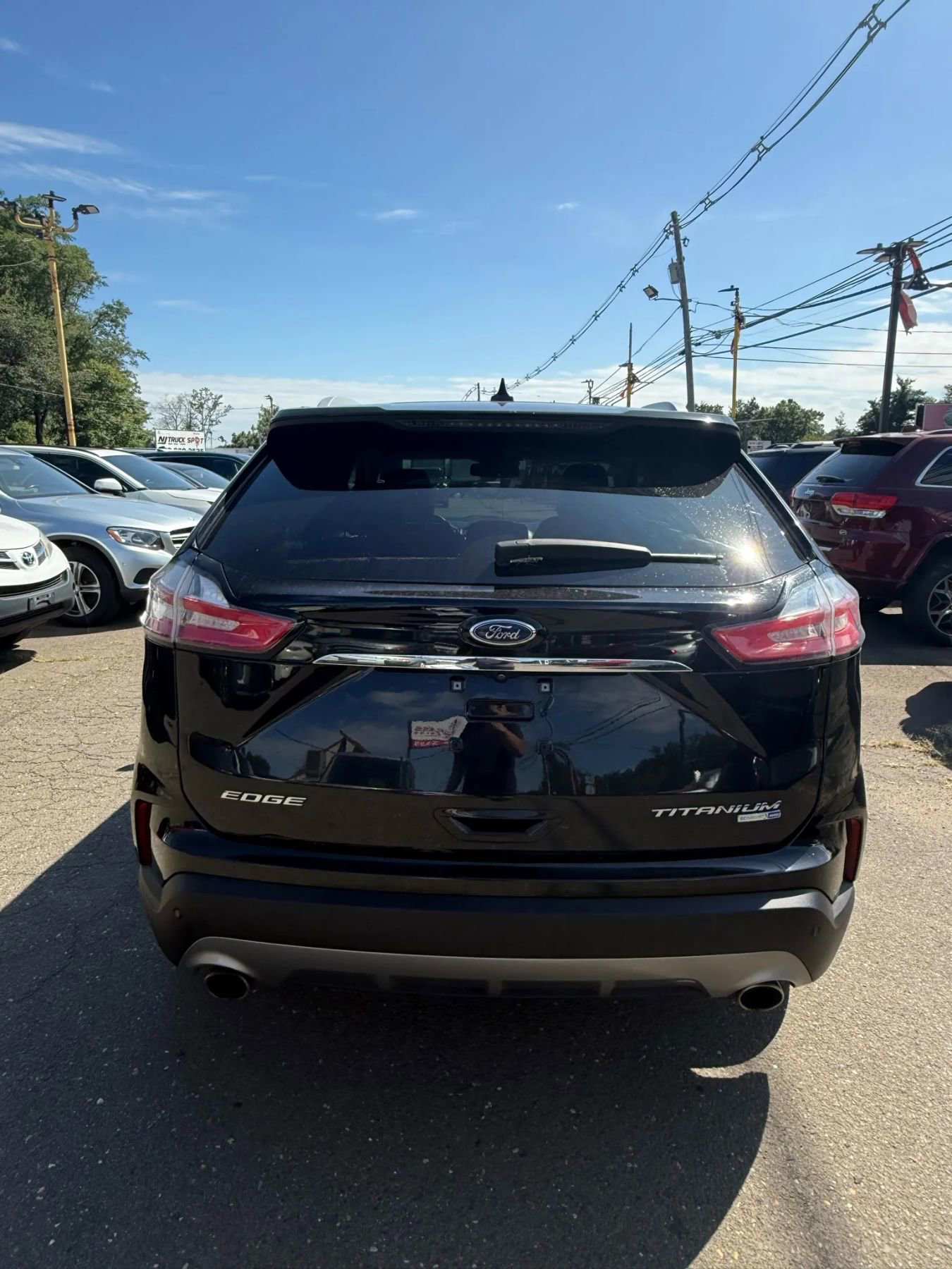 Used 2020 Ford Edge Titanium image 6