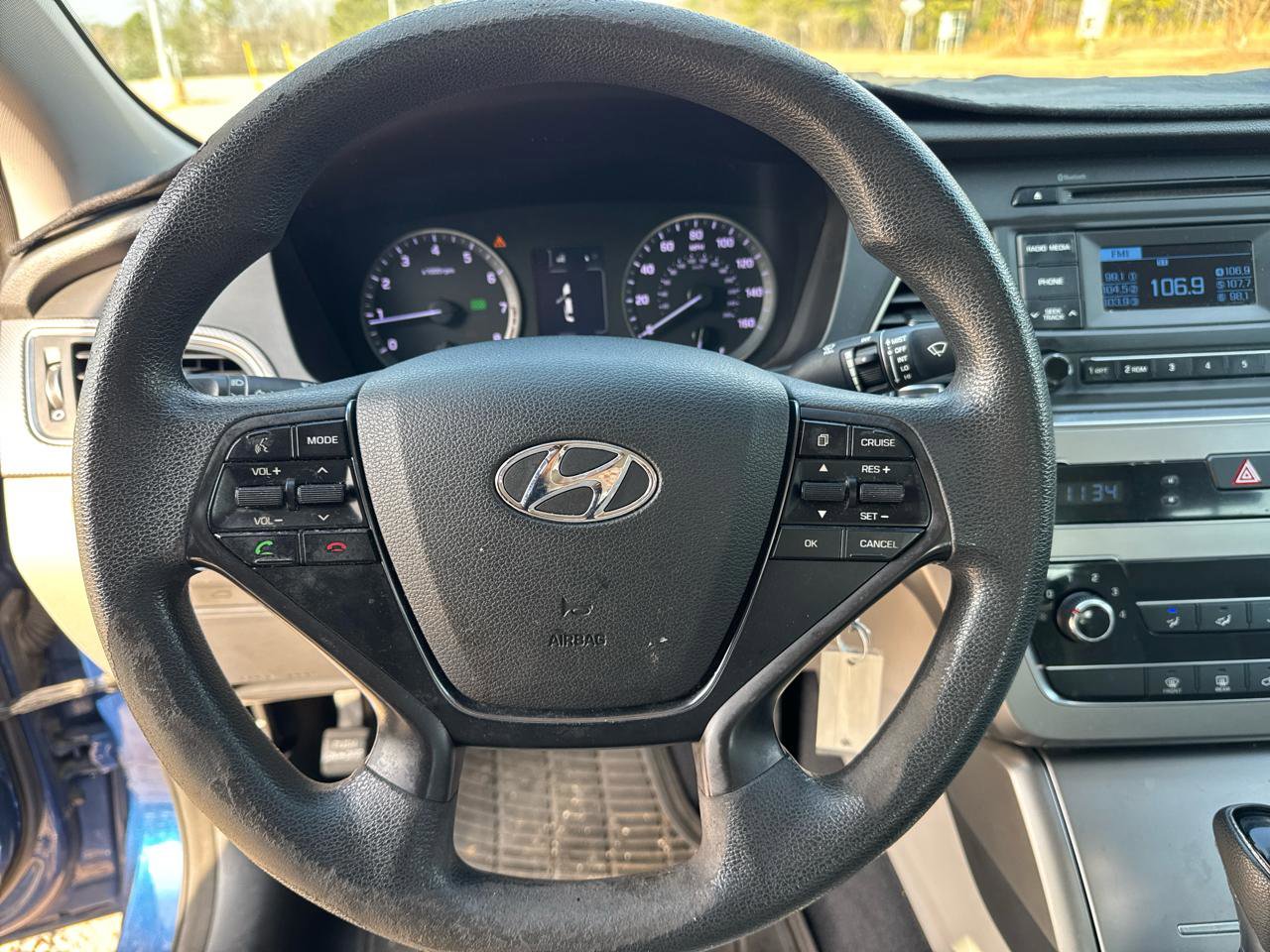Used 2015 Hyundai Sonata SE image 14