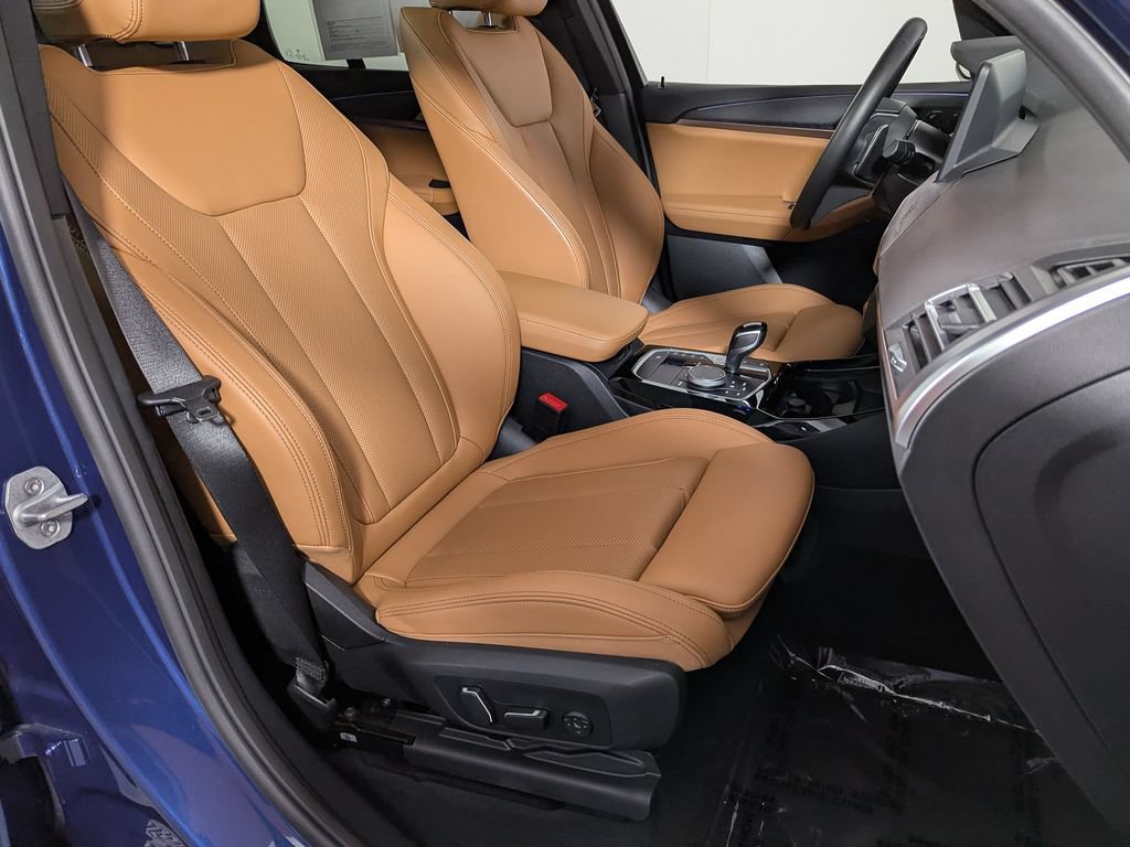 Used 2024 BMW X3 xDrive30i w/ Premium Package AWD/4WD image 32