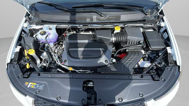 New 2026 Chrysler Pacifica Select AWD/4WD image 30