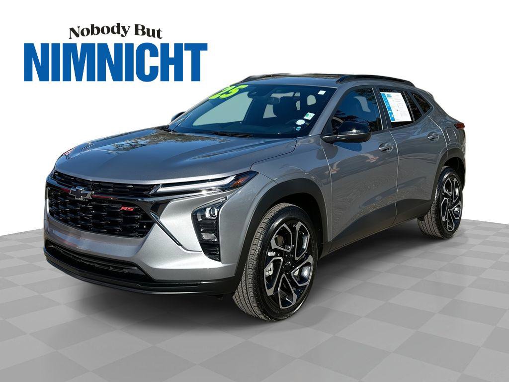 Certified 2025 Chevrolet Trax RS w/ Sunroof Package image 1