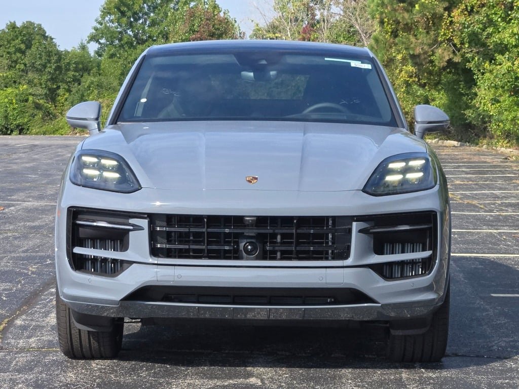 New 2026 Porsche Cayenne S image 10