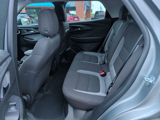 Used 2023 Chevrolet TrailBlazer LS FWD image 18