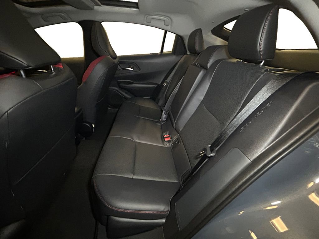 New 2026 Toyota Prius Plug-In Hybrid FWD image 13
