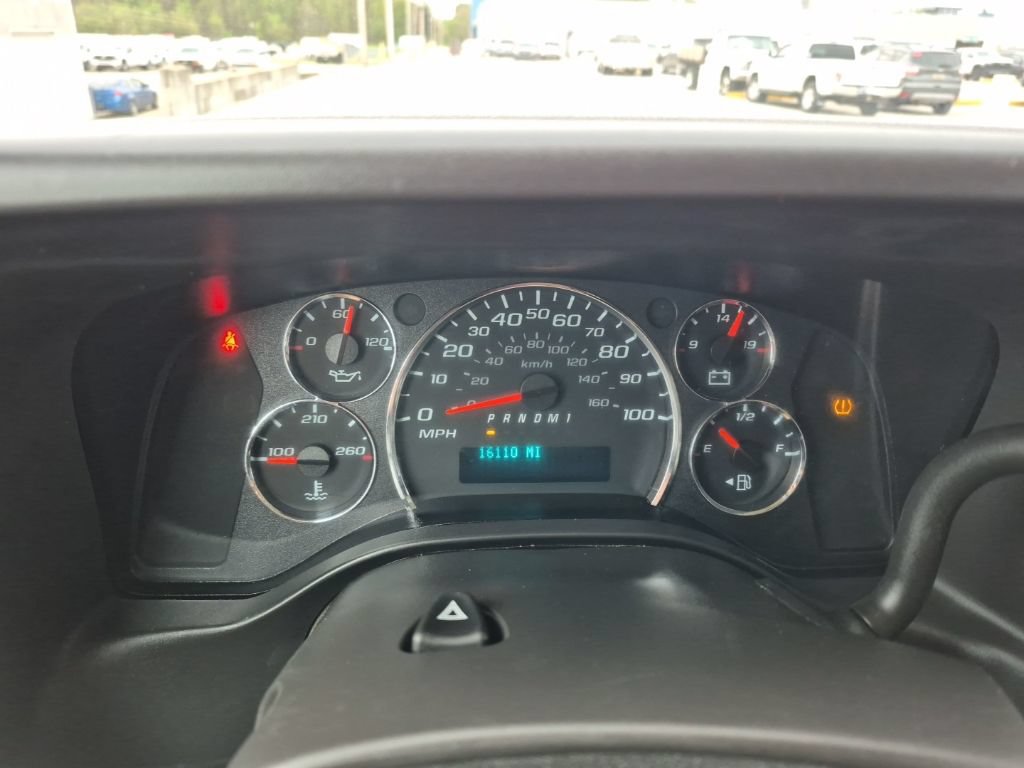 Certified 2024 GMC Savana 2500 w/ Driver Convenience Package RWD image 12