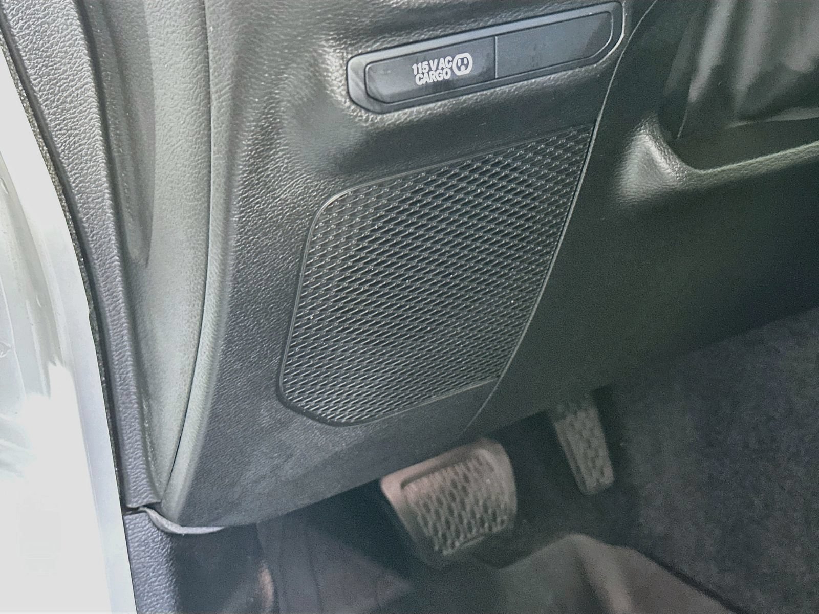 Used 2022 Jeep Gladiator Overland AWD/4WD image 19