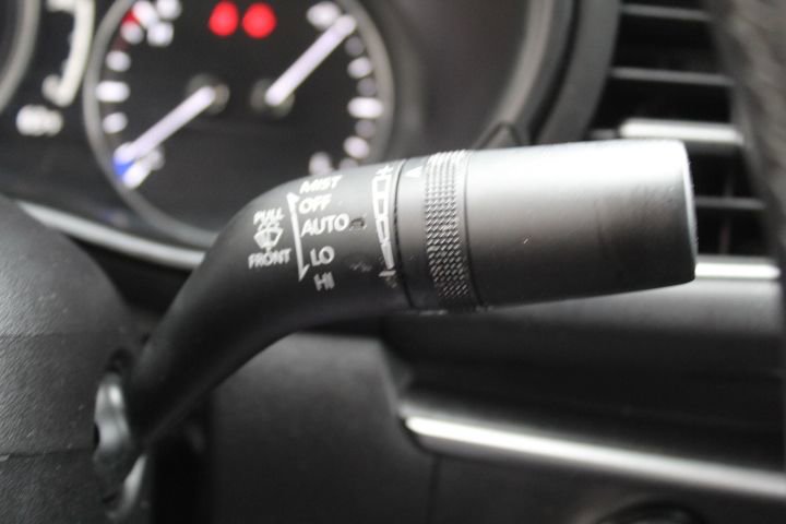 Certified 2024 MAZDA MAZDA3 s image 18