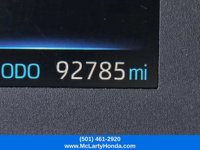 Used 2025 Toyota Corolla SE FWD image 30