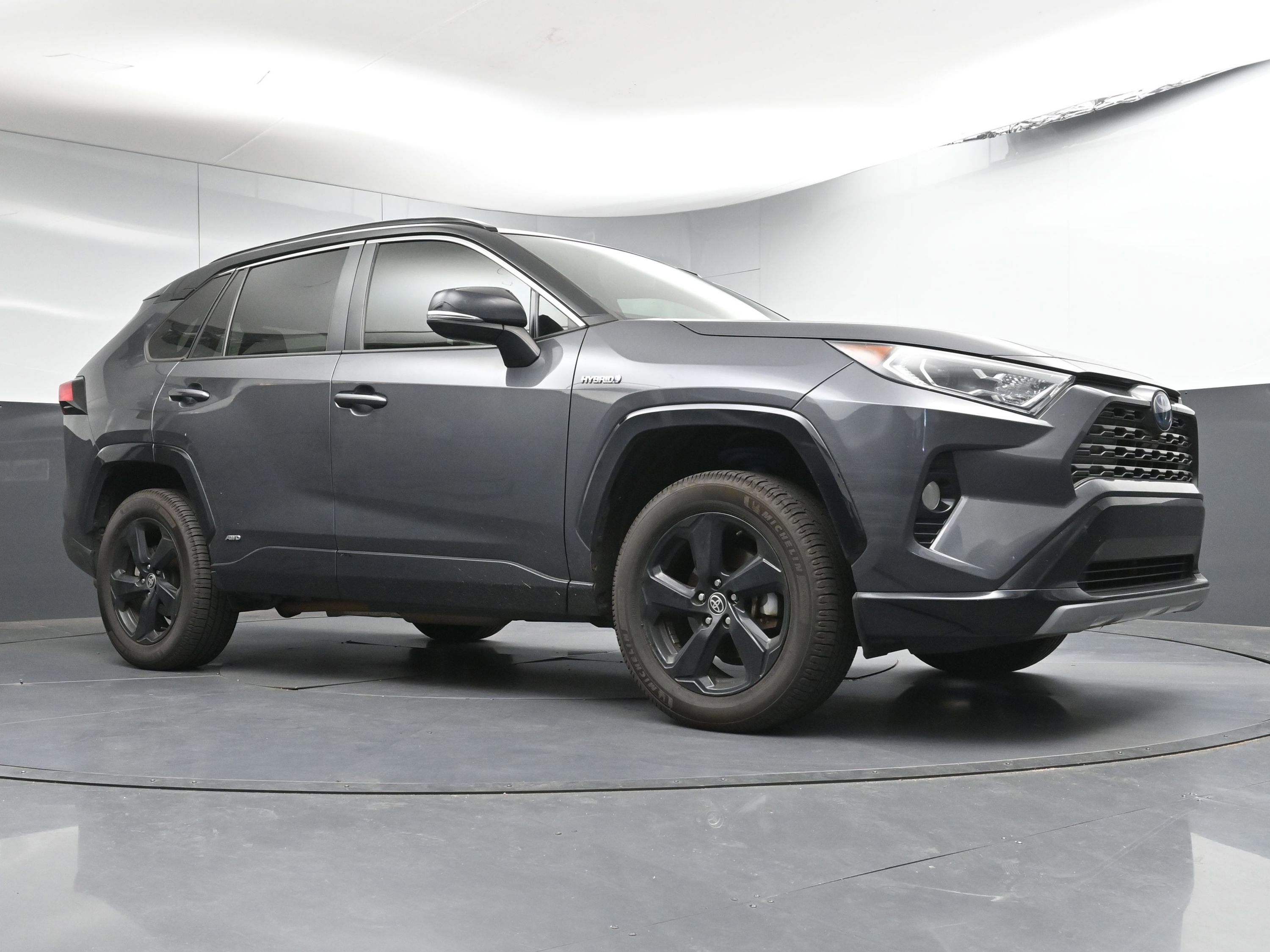 Used 2021 Toyota RAV4 XSE image 25