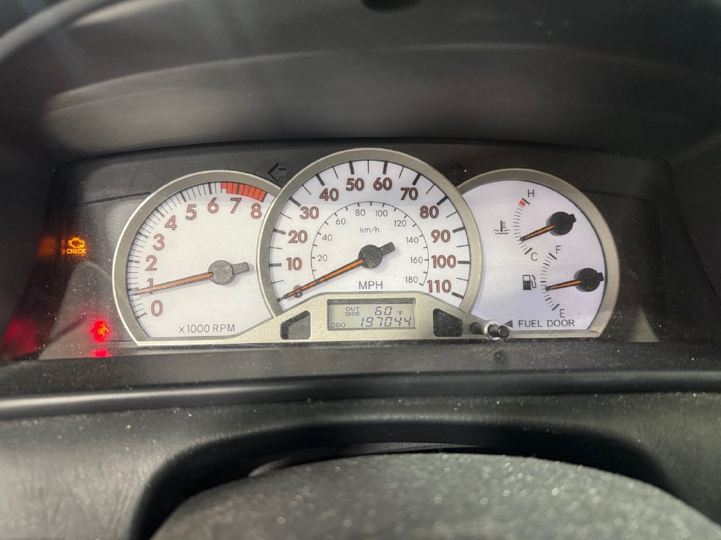 Used 2005 Toyota Corolla LE FWD image 13