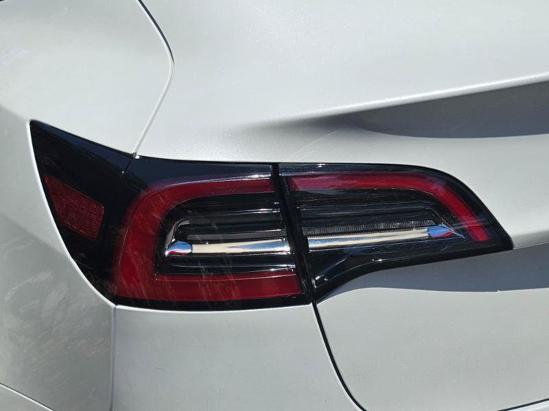Used 2023 Tesla Model 3 Standard Range RWD image 28