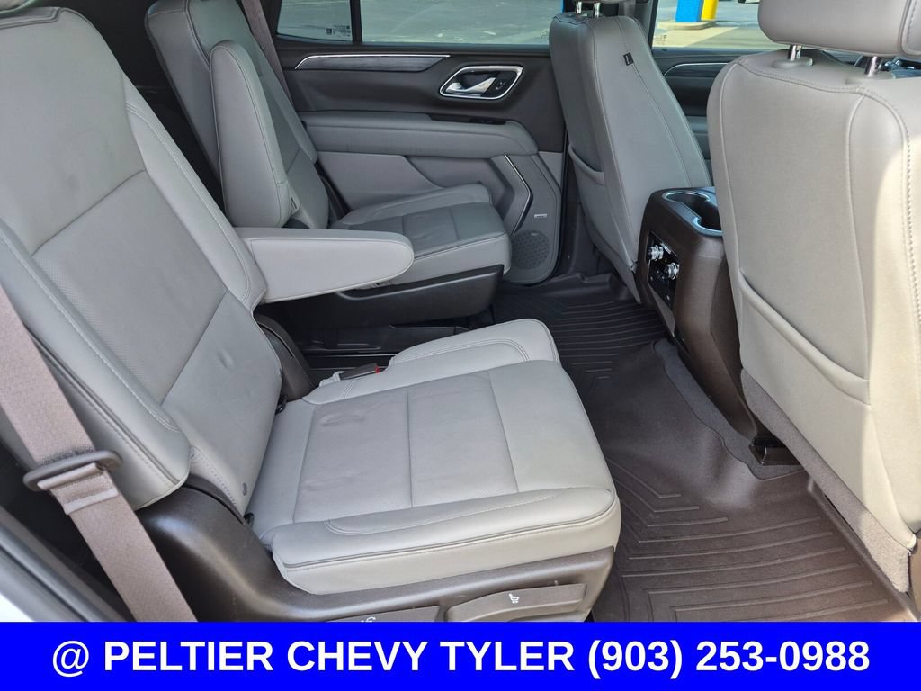 Used 2023 GMC Yukon SLT RWD image 17