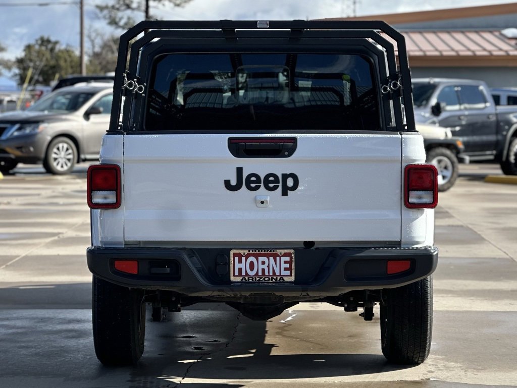 Certified 2025 Jeep Gladiator Sport image 4