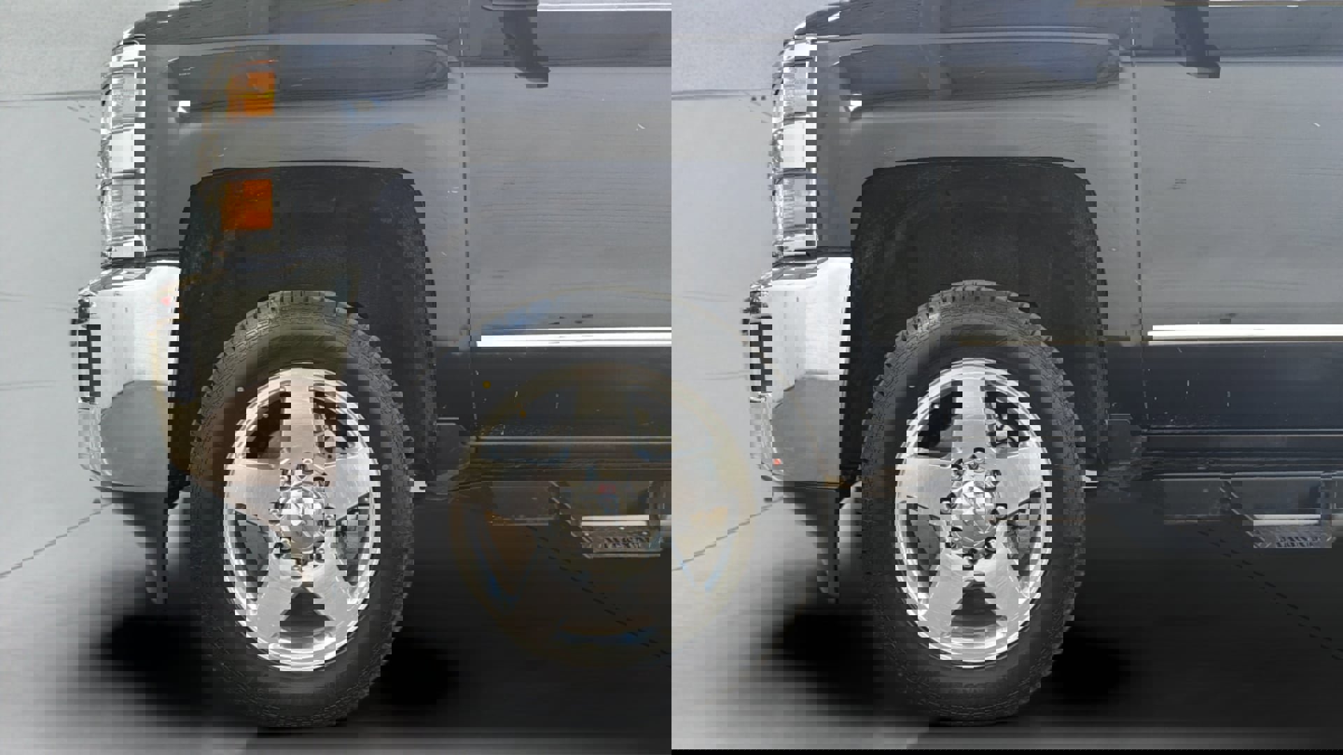 Used 2015 Chevrolet Silverado 2500 LTZ w/ Duramax Plus Package AWD/4WD image 36