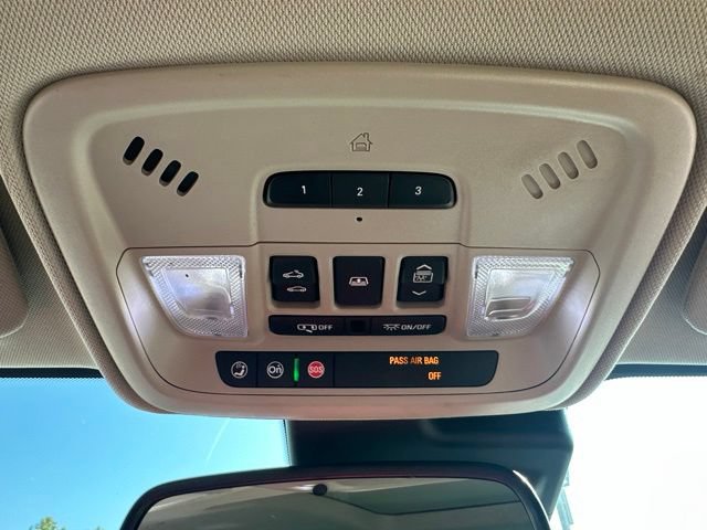 Used 2018 Buick LaCrosse Premium w/ Driver Confidence Package #2 FWD image 12