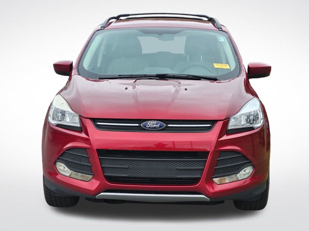 Used 2015 Ford Escape SE w/ Equipment Group 201A image 4
