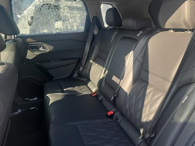 Certified 2023 Nissan Rogue Platinum w/ Platinum Premium Package image 6