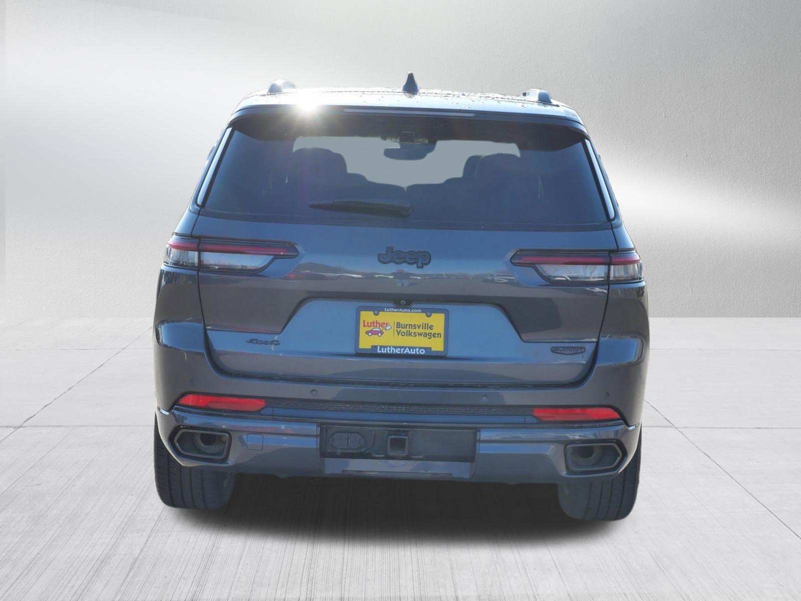 Used 2023 Jeep Grand Cherokee L Summit w/ High Altitude Package image 6