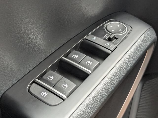 Certified 2025 Kia Soul LX w/ LX Technology Package FWD image 25